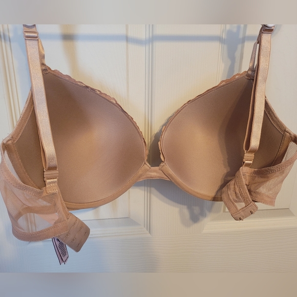 Victoria's Secret pushup bra - Picture 4 of 8